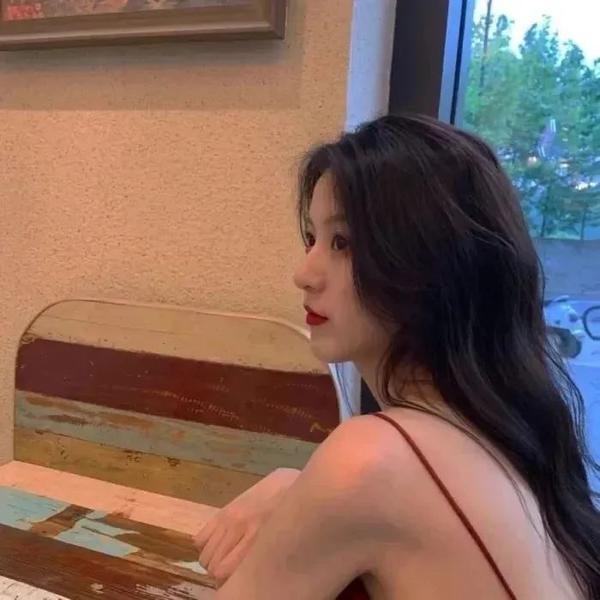 卿若不爱,离开莫悔